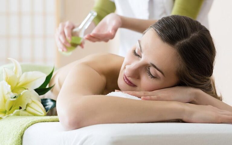 الترجمة والكتابة بالحديث